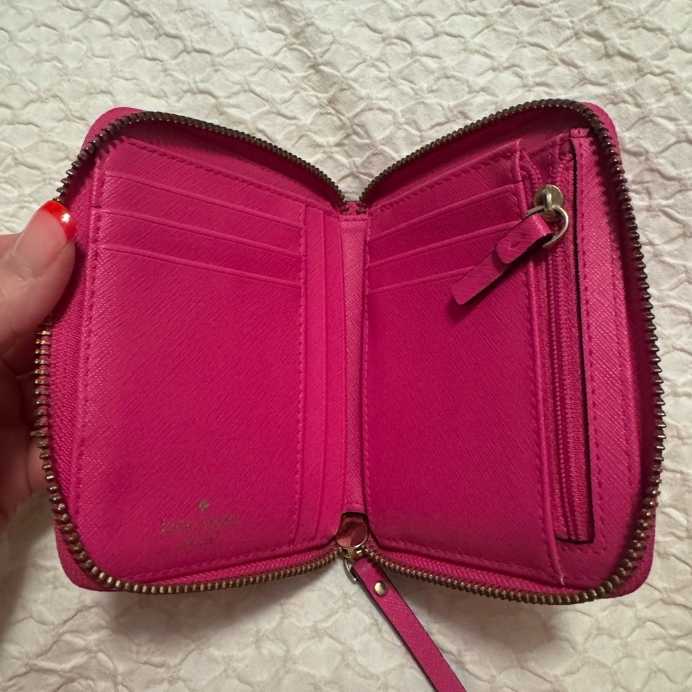 Kate Spade Wallet - Picture 2 of 4